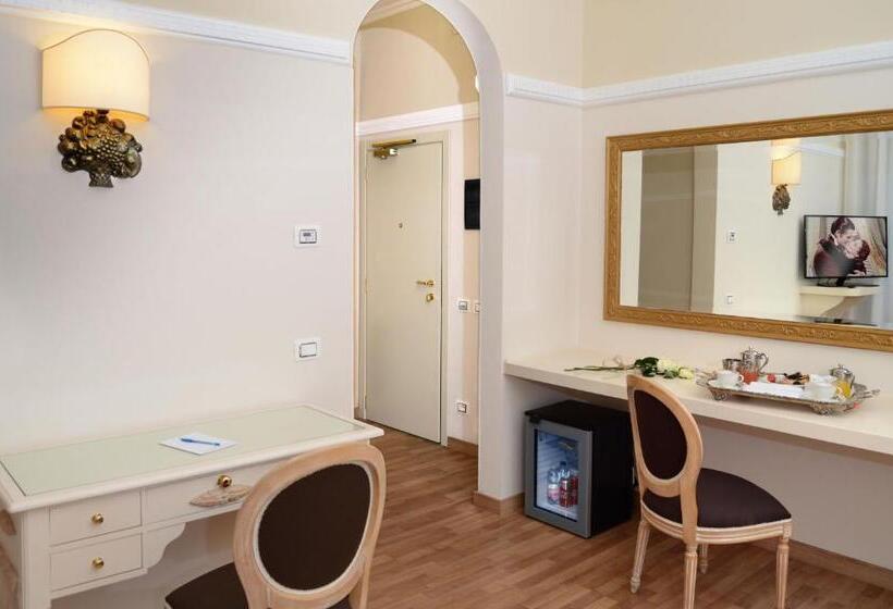 Семейный Номер Superior, Grand Hotel Vittoria