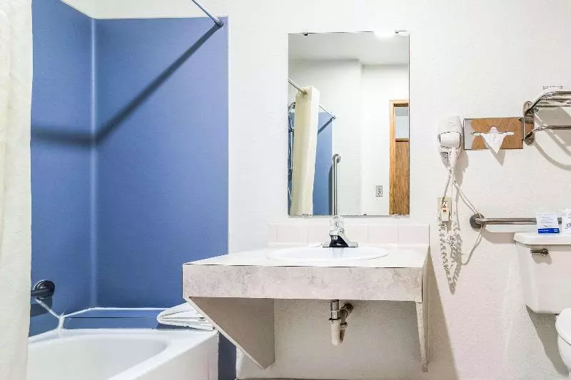 اتاق سوپریور یک تخته, 9hotel Cesari