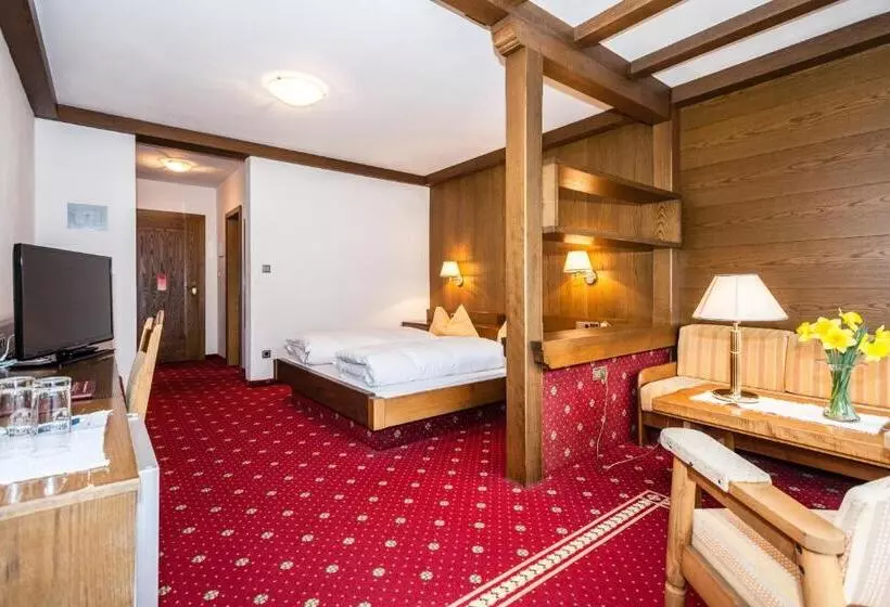 Standard Room Lake View, Am Wolfgrubenersee