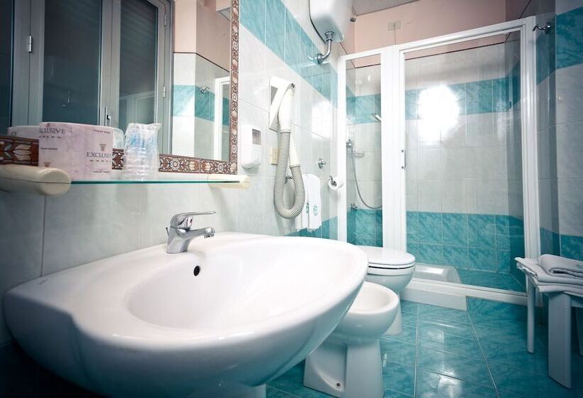 اتاق استاندارد, Phi Hotel Ambra