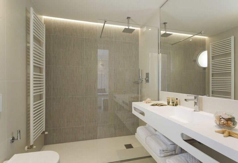 غرفة ديلوكس, Astoria Suite