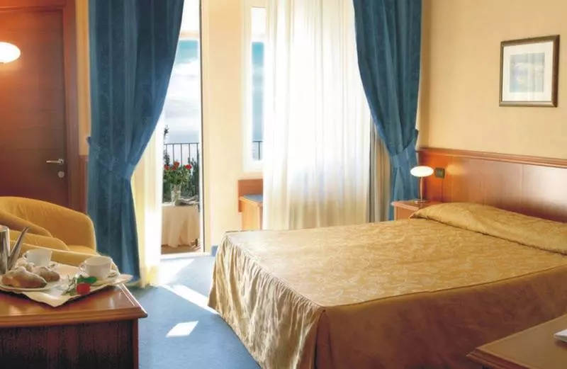 スーペリアールーム, Bluebay Colle Della Trinità Perugia