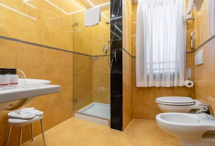 اتاق استاندارد, Central Park Hotel Modena
