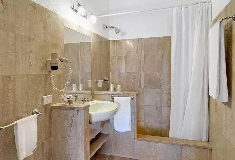 اتاق استاندارد, Colonna Palace Hotel Mediterraneo