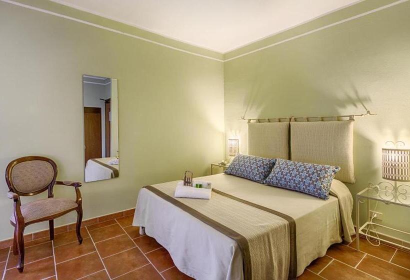 Номер Стандарт, Colonna Palace Hotel Mediterraneo