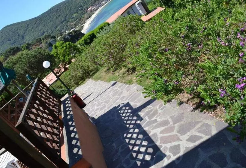 Triple Room Sea View, Danila
