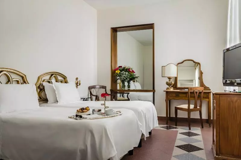 اتاق استاندارد, Eurostars Centrale Palace