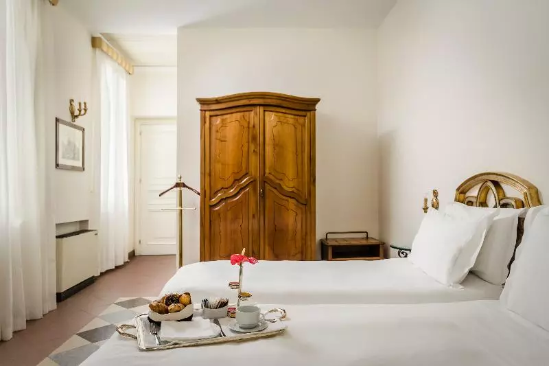 اتاق استاندارد, Eurostars Centrale Palace