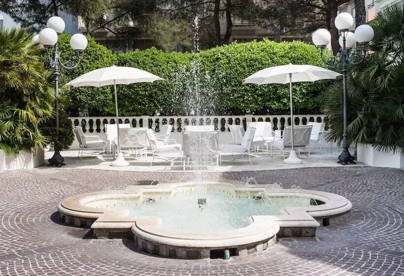 اتاق لوکس با تراس, Grand Hotel Des Bains