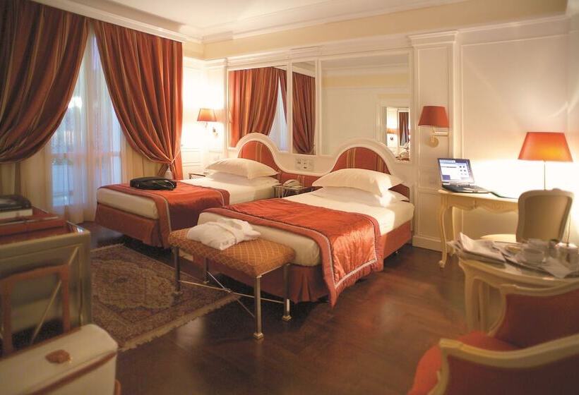 Номер Deluxe с Террасой, Grand Hotel Des Bains