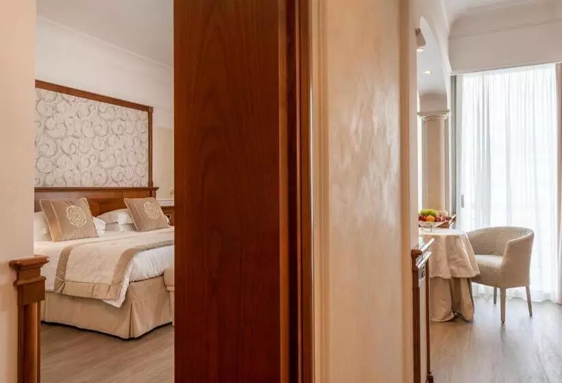 Superior suite with balcony, Grand Hotel Terme & Spa