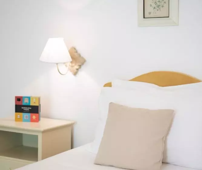 اتاق لوکس چهار تخته, Grand Hotel Tritone