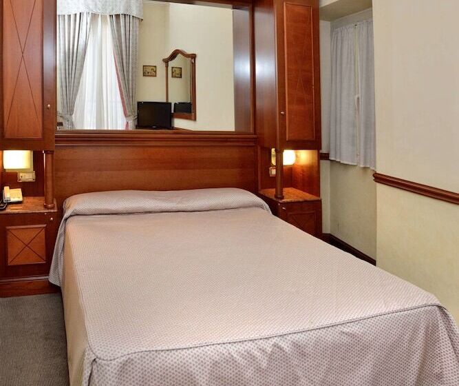 חדר אקונומי, Hiberia