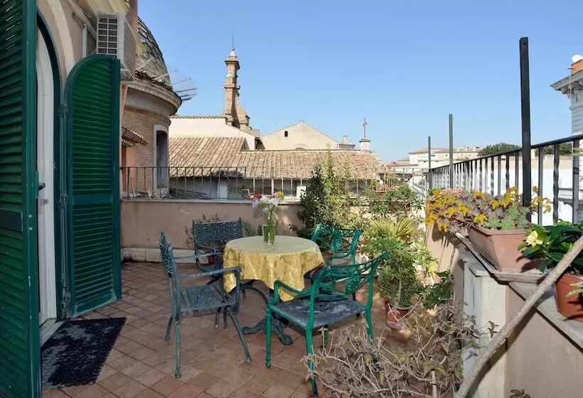 Suite with Terrace, Hiberia