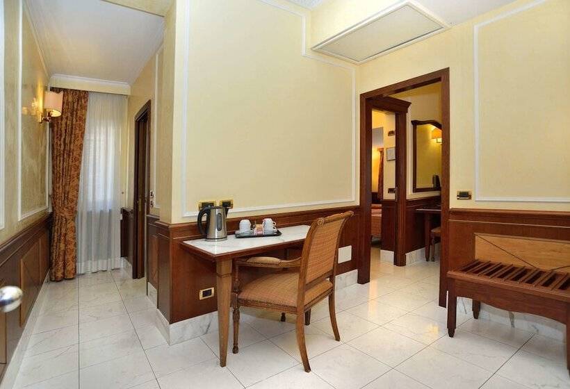 סוויטה עם טרסה, Hiberia