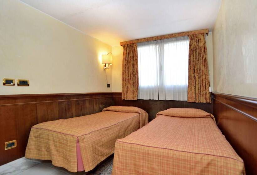 סוויטה עם טרסה, Hiberia