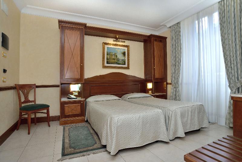 اتاق کلاسیک, Hiberia