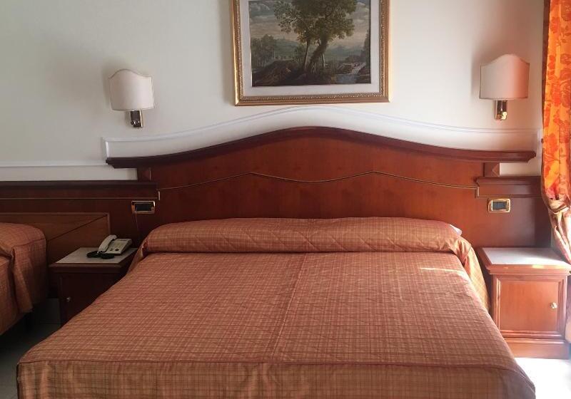 חדר סופריור, Hiberia