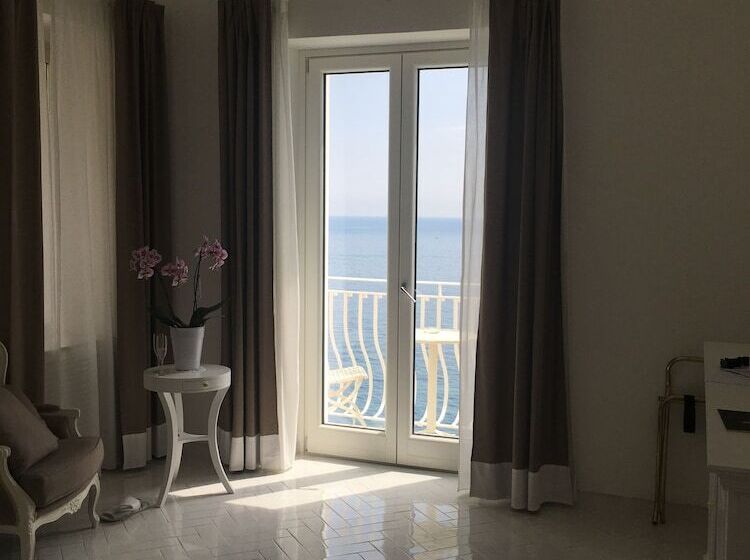 Люкс Deluxe Вид на Море, Marincanto