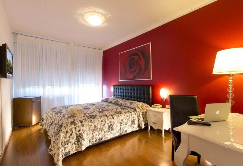 スタンダードルーム, Palace Del Conero