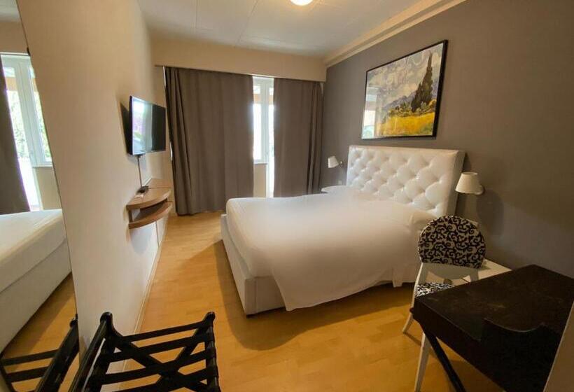 スタンダードルーム, Palace Del Conero