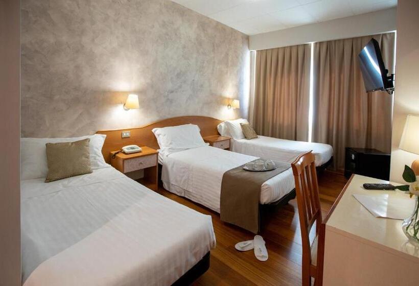 スタンダードトリプルルーム, Palace Del Conero