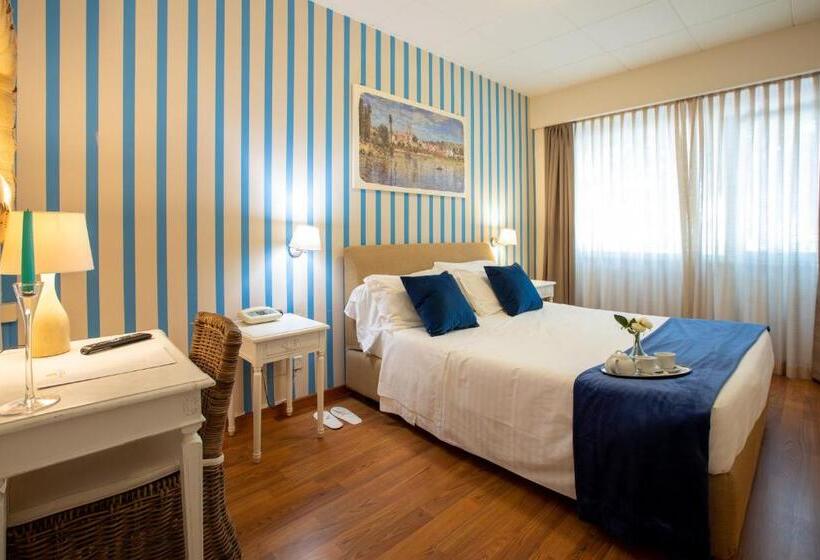 スタンダードルーム, Palace Del Conero