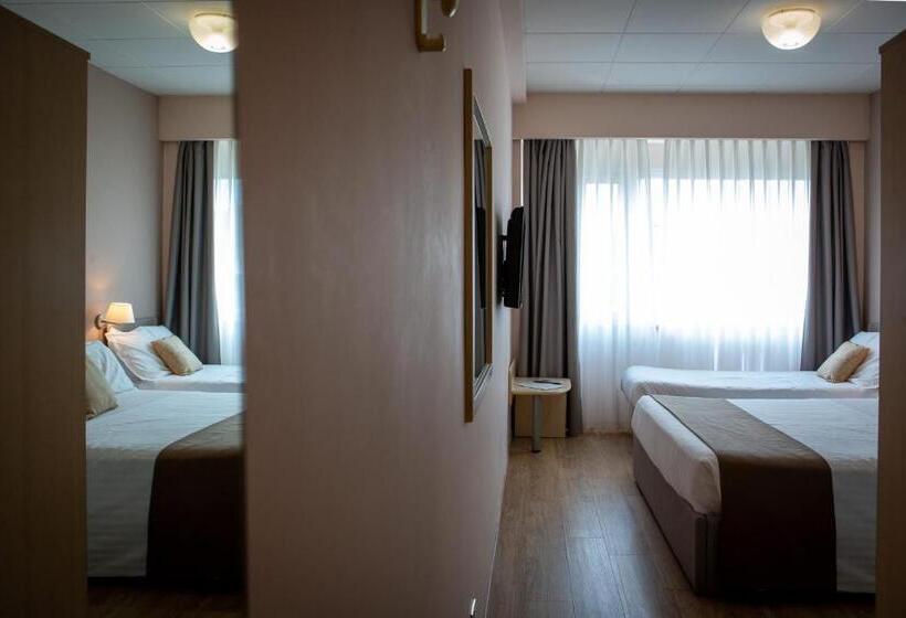 コンフォートトリプルルーム, Palace Del Conero