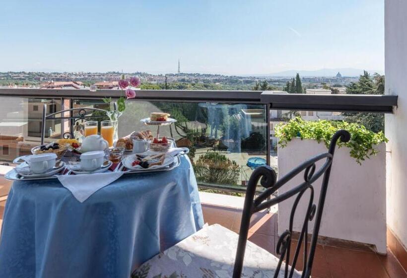 اتاق استاندارد با تخت بزرگ, Pineta Palace