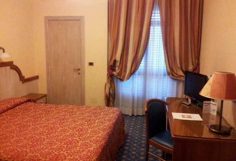 Классический Номер, Promenade