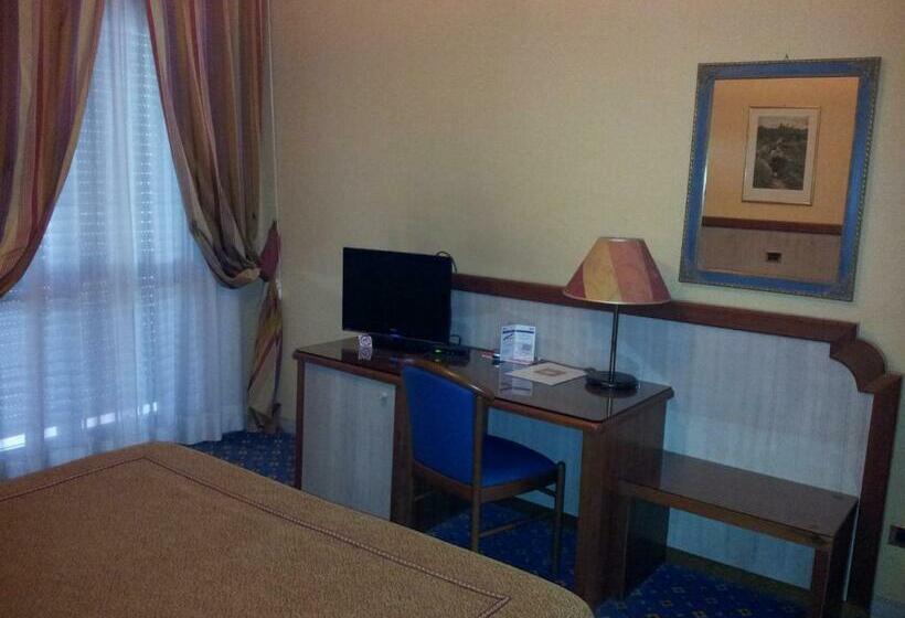 Классический Номер, Promenade