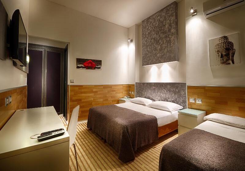 Economy Driepersoonskamer, Raganelli