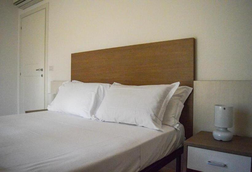 庭の見える1ベッドルームアパートメント, Homiday Residence K2