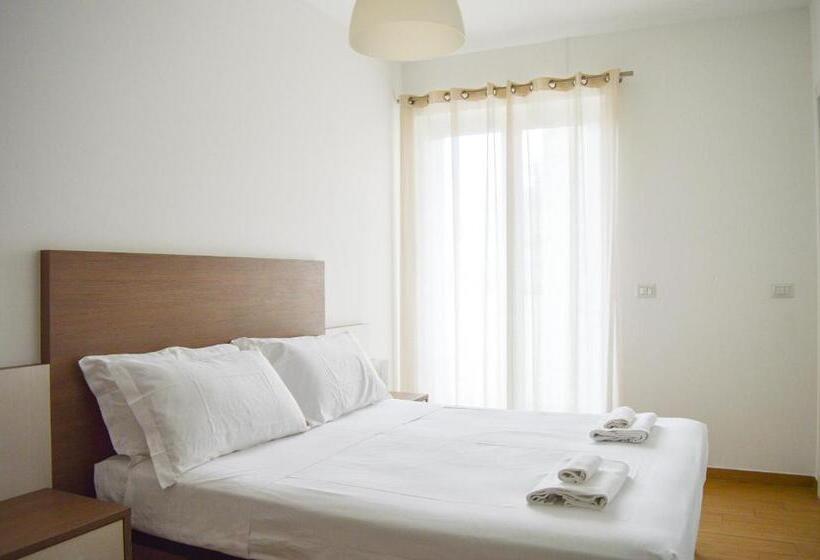 1階の1ベッドルームアパートメント, Homiday Residence K2