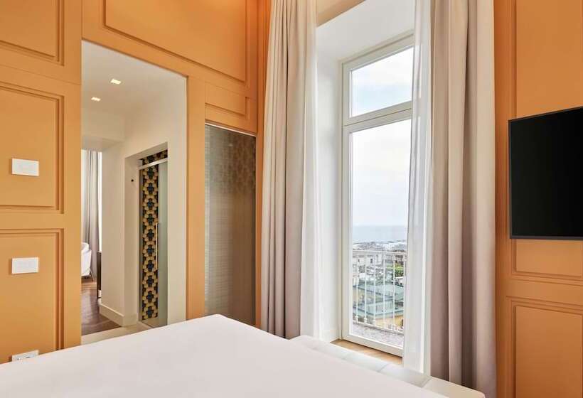 اتاق سوپریور, De Bonart Naples Curio Collection By Hilton