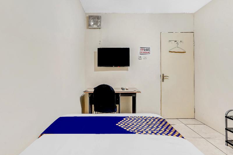سوئیت جونیور با تخت بزرگ, De Bonart Naples   Curio Collection By Hilton