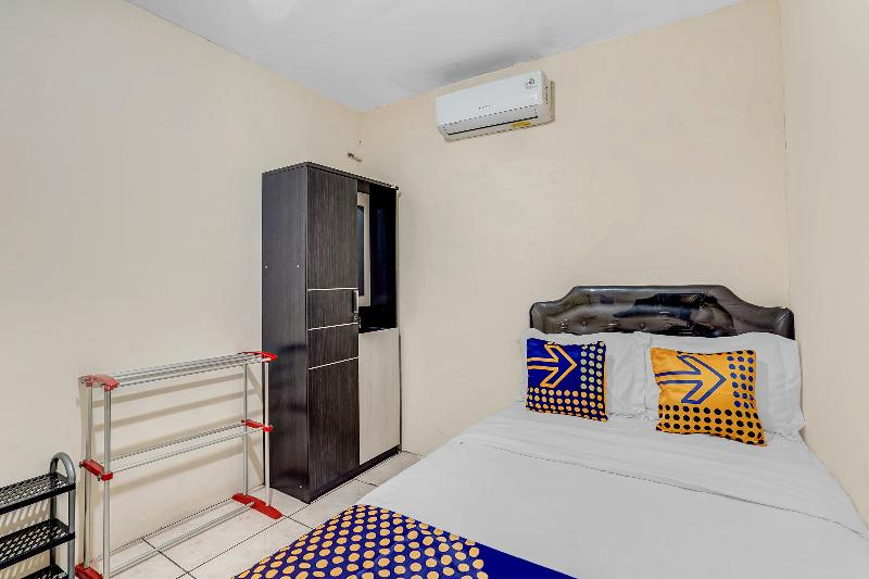 سوئیت جونیور با تخت بزرگ, De Bonart Naples   Curio Collection By Hilton