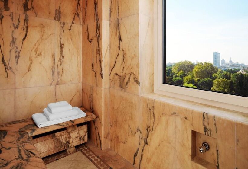 سوییت اجرایی, The Westin Palace, Milan