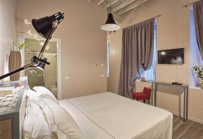 Chambre Standard Individuelle, Torino