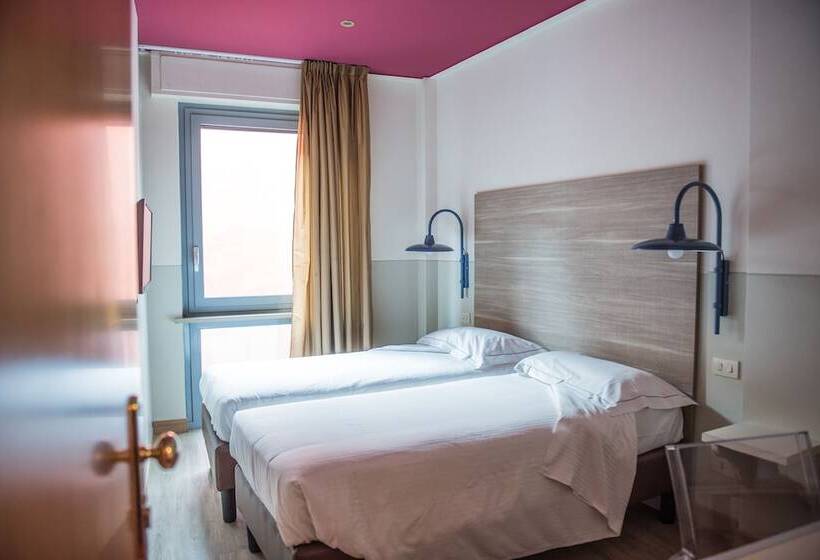 Chambre Standard, Torino