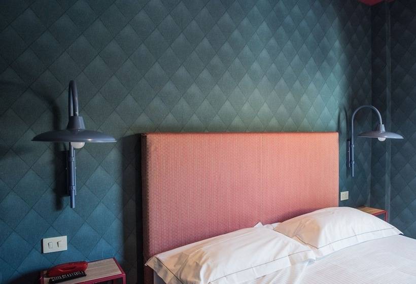 Chambre Standard, Torino