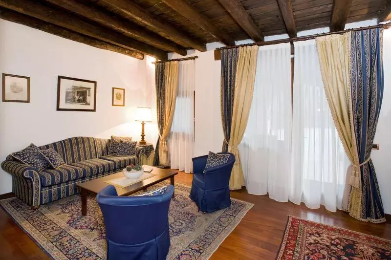 Sviitti Puutarhanäkymä, Villa Condulmer