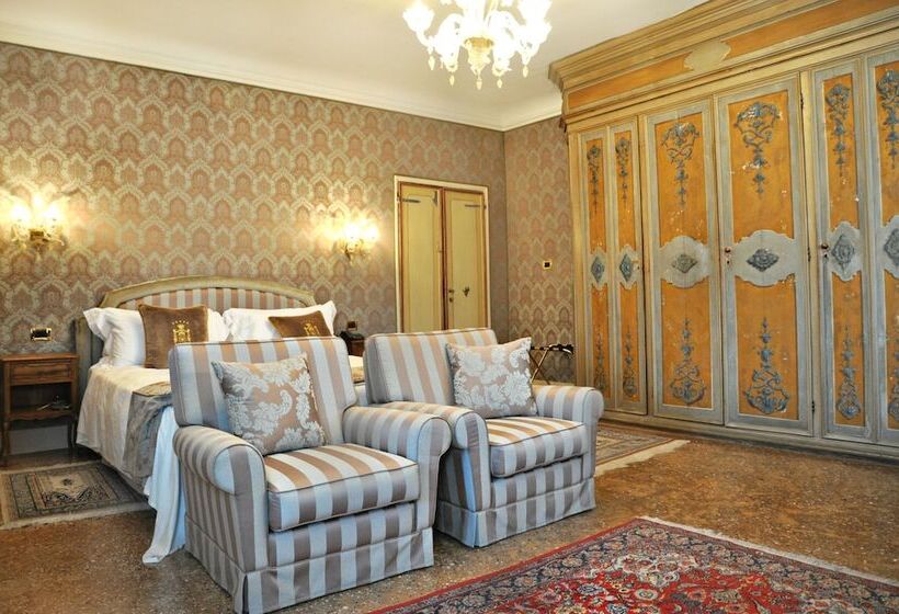 جناح, Villa Condulmer