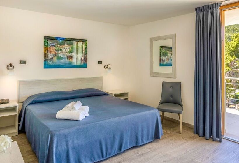 Трехместный Номер Комфорт, Pugnochiuso Resort Hotel Del Faro