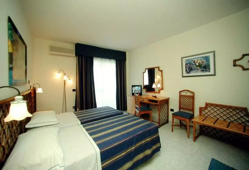 اتاق استاندارد, Pugnochiuso Resort Hotel Del Faro