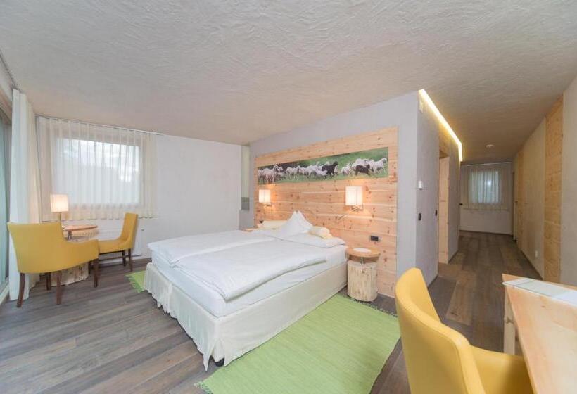 Семейный Номер, Alpenwellnesshotel St. Veit