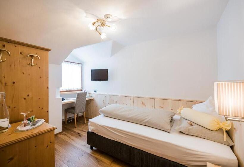 스탠다드 싱글 룸, Alpenwellnesshotel St. Veit
