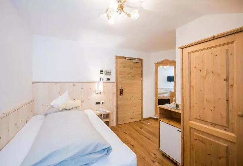 Standard Yhden Hengen Huone, Alpenwellnesshotel St. Veit