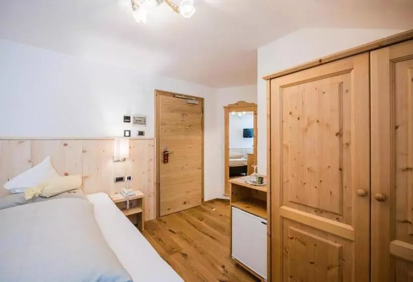 Standard Yhden Hengen Huone, Alpenwellnesshotel St. Veit