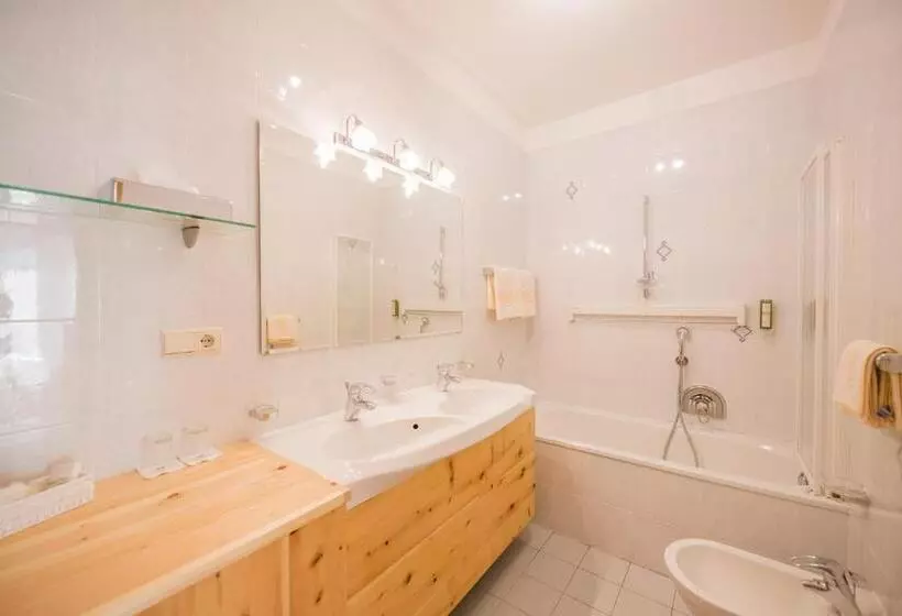 Standard-huone, Alpenwellnesshotel St. Veit